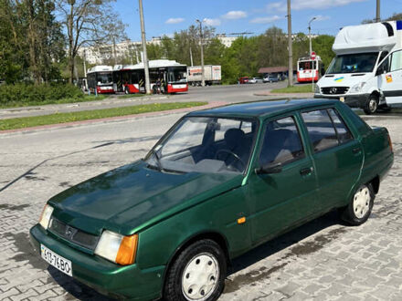 ЗАЗ 1103 Славута 2003 в Луцке на Automoto.ua Зеленый ЗАЗ 1103 Славута, объемом двигателя 1.2 л и пробегом 63 тыс. км за 1500 $, фото 1 на Automoto.ua