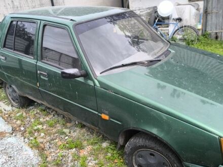 ЗАЗ 1103 Славута 2003 в Броварах на Automoto.ua Зеленый ЗАЗ 1103 Славута, объемом двигателя 0 л и пробегом 200 тыс. км за 601 $, фото 1 на Automoto.ua