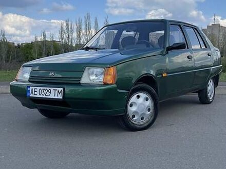 ЗАЗ 1103 Славута 2003 в Кривом Роге на Automoto.ua Зеленый ЗАЗ 1103 Славута, объемом двигателя 1.2 л и пробегом 20 тыс. км за 2350 $, фото 1 на Automoto.ua