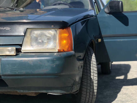 ЗАЗ 1103 Славута 2004 у Хмельницькому на Automoto.ua Зелений ЗАЗ 1103 Славута, об'ємом двигуна 1.2 л та пробігом 143 тис. км за 1000 $, фото 1 на Automoto.ua
