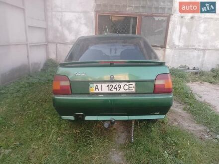 ЗАЗ 1103 Славута 2004 у Броварах на Automoto.ua Зелений ЗАЗ 1103 Славута, об'ємом двигуна 1.3 л та пробігом 212 тис. км за 800 $, фото 1 на Automoto.ua