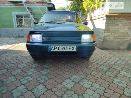 ЗАЗ 1103 Славута 2004 в Запорожье на Automoto.ua Зеленый ЗАЗ 1103 Славута, объемом двигателя 1.2 л и пробегом 195 тыс. км за 1200 $, фото 1 на Automoto.ua