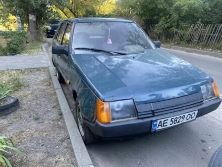 ЗАЗ 1103 Славута 2004 в Днепре (Днепропетровске) на Automoto.ua Зеленый ЗАЗ 1103 Славута, объемом двигателя 1.2 л и пробегом 200 тыс. км за 600 $, фото 1 на Automoto.ua