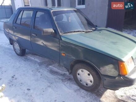 ЗАЗ 1103 Славута 2004 у Новомосковске на Automoto.ua Зелений ЗАЗ 1103 Славута, об'ємом двигуна 1.2 л та пробігом 150 тис. км за 576 $, фото 1 на Automoto.ua