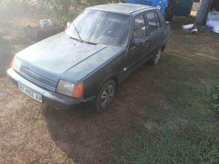ЗАЗ 1103 Славута 2004 в Гадяче на Automoto.ua Зеленый ЗАЗ 1103 Славута, объемом двигателя 1.2 л и пробегом 100 тыс. км за 32000 $, фото 1 на Automoto.ua