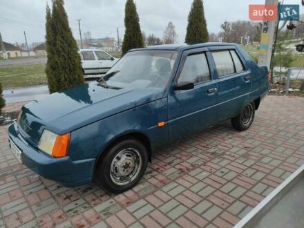 ЗАЗ 1103 Славута 2004 в Борисполе на Automoto.ua Зеленый ЗАЗ 1103 Славута, объемом двигателя 1.2 л и пробегом 80 тыс. км за 850 $, фото 1 на Automoto.ua