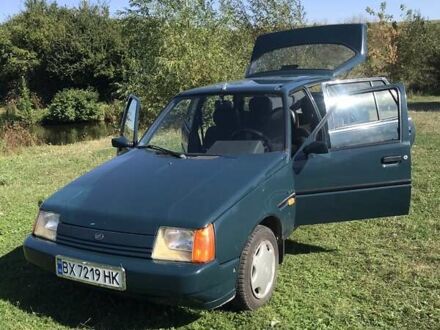 ЗАЗ 1103 Славута 2004 в Хмельницком на Automoto.ua Зеленый ЗАЗ 1103 Славута, объемом двигателя 1.19 л и пробегом 120 тыс. км за 1200 $, фото 1 на Automoto.ua