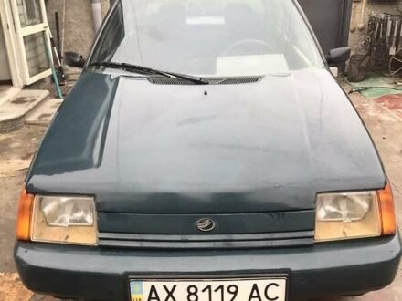ЗАЗ 1103 Славута 2004 у Харкові на Automoto.ua Зелений ЗАЗ 1103 Славута, об'ємом двигуна 1.2 л та пробігом 175 тис. км за 600 $, фото 1 на Automoto.ua