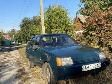 ЗАЗ 1103 Славута 2004 у Лозовой на Automoto.ua Зелений ЗАЗ 1103 Славута, об'ємом двигуна 1 л та пробігом 82 тис. км за 437 $, фото 1 на Automoto.ua
