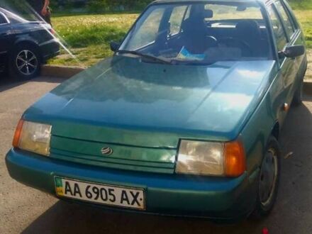 ЗАЗ 1103 Славута 2005 в Киеве на Automoto.ua Зеленый ЗАЗ 1103 Славута, объемом двигателя 1.2 л и пробегом 20 тыс. км за 1190 $, фото 1 на Automoto.ua