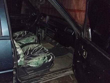 ЗАЗ 1103 Славута 2005 у Ужгороді на Automoto.ua Зелений ЗАЗ 1103 Славута, об'ємом двигуна 1.2 л та пробігом 333 тис. км за 450 $, фото 1 на Automoto.ua