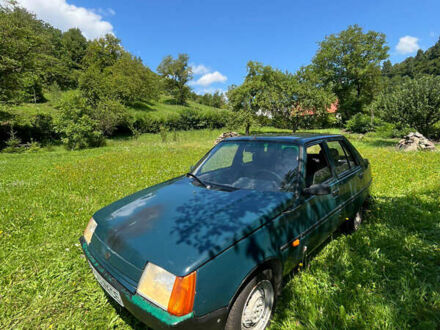 ЗАЗ 1103 Славута 2005 в Сваляве на Automoto.ua Зеленый ЗАЗ 1103 Славута, объемом двигателя 1.2 л и пробегом 68 тыс. км за 1600 $, фото 1 на Automoto.ua