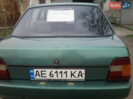 ЗАЗ 1103 Славута 2005 у Покров (Орджонікідзе) на Automoto.ua Зелений ЗАЗ 1103 Славута, об'ємом двигуна 1.2 л та пробігом 150 тис. км за 1215 $, фото 1 на Automoto.ua