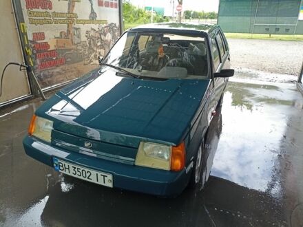 ЗАЗ 1103 Славута 2005 у Первомайськ на Automoto.ua Зелений ЗАЗ 1103 Славута, об'ємом двигуна 1.2 л та пробігом 69 тис. км за 1450 $, фото 1 на Automoto.ua