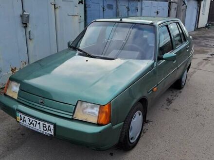 ЗАЗ 1103 Славута 2005 у Києві на Automoto.ua Зелений ЗАЗ 1103 Славута, об'ємом двигуна 0 л та пробігом 151 тис. км за 1300 $, фото 1 на Automoto.ua