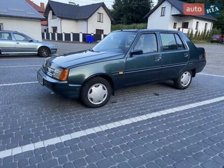 ЗАЗ 1103 Славута 2005 в Львове на Automoto.ua Зеленый ЗАЗ 1103 Славута, объемом двигателя 1.2 л и пробегом 138 тыс. км за 1300 $, фото 1 на Automoto.ua