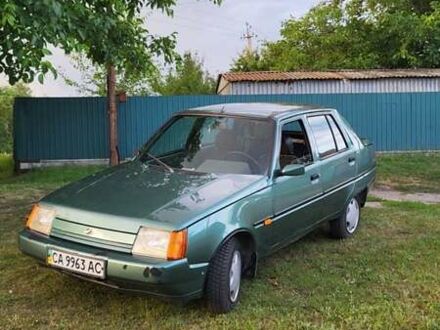 ЗАЗ 1103 Славута 2005 в Золотоноше на Automoto.ua Зеленый ЗАЗ 1103 Славута, объемом двигателя 1.2 л и пробегом 170 тыс. км за 750 $, фото 1 на Automoto.ua