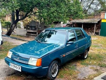 ЗАЗ 1103 Славута 2005 в Черкассах на Automoto.ua Зеленый ЗАЗ 1103 Славута, объемом двигателя 1.2 л и пробегом 110 тыс. км за 1000 $, фото 1 на Automoto.ua