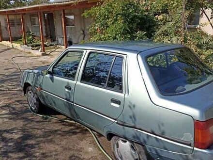 ЗАЗ 1103 Славута 2006 в Одессе на Automoto.ua Зеленый ЗАЗ 1103 Славута, объемом двигателя 1.2 л и пробегом 95 тыс. км за 1500 $, фото 1 на Automoto.ua