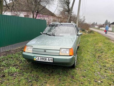 Зеленый ЗАЗ 1103 Славута, объемом двигателя 1.2 л и пробегом 264 тыс. км за 1000 $, фото 1 на Automoto.ua