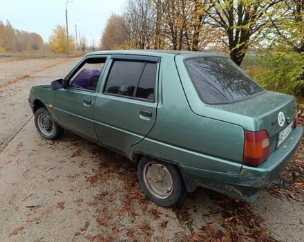 ЗАЗ 1103 Славута 2006 у Запоріжжя на Automoto.ua Зелений ЗАЗ 1103 Славута, об'ємом двигуна 0 л та пробігом 135 тис. км за 837 $, фото 1 на Automoto.ua