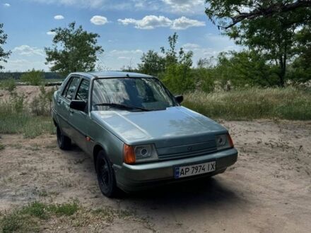 ЗАЗ 1103 Славута 2006 в Запорожье на Automoto.ua Зеленый ЗАЗ 1103 Славута, объемом двигателя 1.2 л и пробегом 200 тыс. км за 1150 $, фото 1 на Automoto.ua