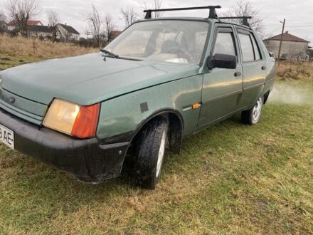 Зелений ЗАЗ 1103 Славута, об'ємом двигуна 1.2 л та пробігом 100 тис. км за 400 $, фото 1 на Automoto.ua