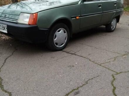Зеленый ЗАЗ 1103 Славута, объемом двигателя 1.2 л и пробегом 102 тыс. км за 900 $, фото 1 на Automoto.ua
