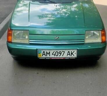 ЗАЗ 1103 Славута 2007 у Житомирі на Automoto.ua Зелений ЗАЗ 1103 Славута, об'ємом двигуна 1.2 л та пробігом 79 тис. км за 1300 $, фото 1 на Automoto.ua