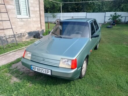 ЗАЗ 1103 Славута 2008 у Верхнеднепровске на Automoto.ua Зелений ЗАЗ 1103 Славута, об'ємом двигуна 1.2 л та пробігом 54 тис. км за 1400 $, фото 1 на Automoto.ua