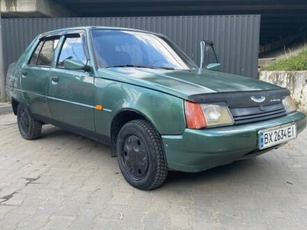 ЗАЗ 1103 Славута 2008 у Хмельницькому на Automoto.ua Зелений ЗАЗ 1103 Славута, об'ємом двигуна 1.3 л та пробігом 92 тис. км за 1300 $, фото 1 на Automoto.ua