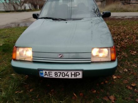 Зеленый ЗАЗ 1103 Славута, объемом двигателя 1.3 л и пробегом 160 тыс. км за 700 $, фото 1 на Automoto.ua