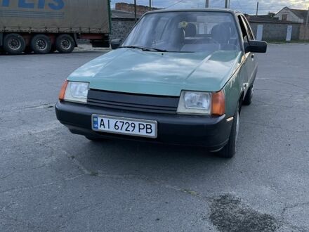 ЗАЗ 1103 Славута 2008 в Звенигородка на Automoto.ua Зеленый ЗАЗ 1103 Славута, объемом двигателя 1.3 л и пробегом 111 тыс. км за 1000 $, фото 1 на Automoto.ua