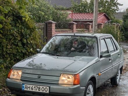 Зеленый ЗАЗ 1103 Славута, объемом двигателя 1.3 л и пробегом 39 тыс. км за 1750 $, фото 1 на Automoto.ua