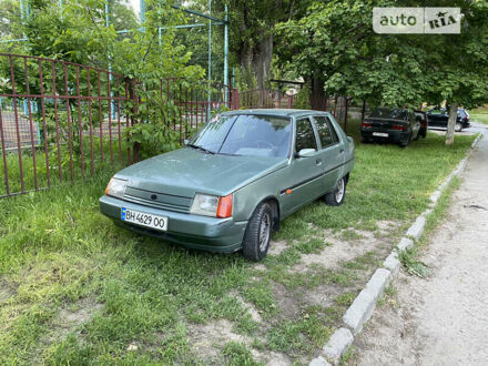 Зеленый ЗАЗ 1103 Славута, объемом двигателя 1.3 л и пробегом 106 тыс. км за 1100 $, фото 1 на Automoto.ua
