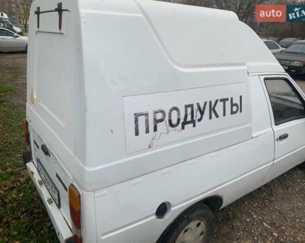 Белый ЗАЗ 1105 Дана, объемом двигателя 1.2 л и пробегом 171 тыс. км за 1000 $, фото 3 на Automoto.ua