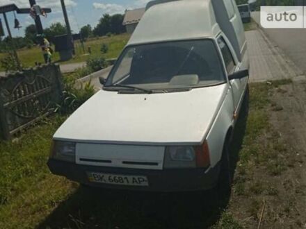 ЗАЗ 1105 Дана 2003 у Луцьку на Automoto.ua Білий ЗАЗ 1105 Дана, об'ємом двигуна 1.2 л та пробігом 555 тис. км за 466 $, фото 1 на Automoto.ua
