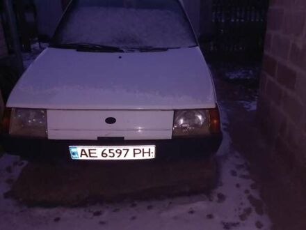 ЗАЗ 1105 Дана 2004 в Вольнянске на Automoto.ua Белый ЗАЗ 1105 Дана, объемом двигателя 1.2 л и пробегом 280 тыс. км за 900 $, фото 1 на Automoto.ua