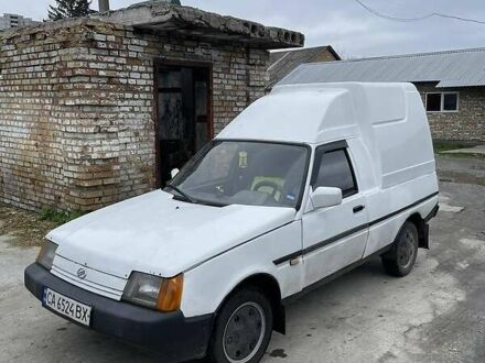 ЗАЗ 1105 Дана 2004 у Києві на Automoto.ua Білий ЗАЗ 1105 Дана, об'ємом двигуна 1.2 л та пробігом 127 тис. км за 1400 $, фото 1 на Automoto.ua