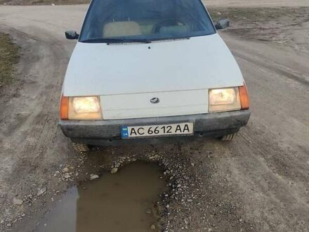 ЗАЗ 1105 Дана 2004 в Локачи на Automoto.ua Белый ЗАЗ 1105 Дана, объемом двигателя 1.2 л и пробегом 178 тыс. км за 850 $, фото 1 на Automoto.ua