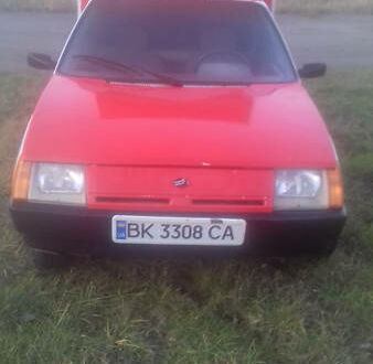 ЗАЗ 1105 Дана 2004 у Рівному на Automoto.ua Білий ЗАЗ 1105 Дана, об'ємом двигуна 1.2 л та пробігом 165 тис. км за 1200 $, фото 1 на Automoto.ua
