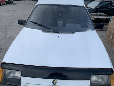ЗАЗ 1105 Дана 2006 у Києві на Automoto.ua Білий ЗАЗ 1105 Дана, об'ємом двигуна 1.2 л та пробігом 123 тис. км за 1300 $, фото 1 на Automoto.ua