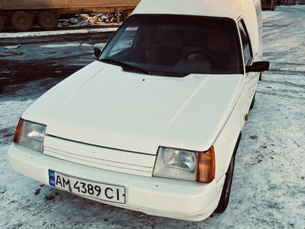 ЗАЗ 1105 Дана 2009 у Бердичеве на Automoto.ua Білий ЗАЗ 1105 Дана, об'ємом двигуна 1.2 л та пробігом 90 тис. км за 1500 $, фото 1 на Automoto.ua