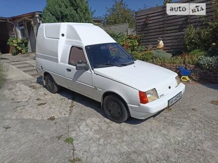 ЗАЗ 1105 Дана 2011 у Белой Церкве на Automoto.ua Білий ЗАЗ 1105 Дана, об'ємом двигуна 1.3 л та пробігом 61 тис. км за 2750 $, фото 1 на Automoto.ua