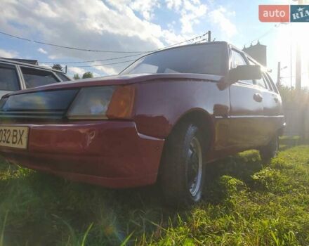 ЗАЗ 1105 Дана 1995 в Черновцах на Automoto.ua Красный ЗАЗ 1105 Дана, объемом двигателя 1.09 л и пробегом 250 тыс. км за 700 $, фото 3 на Automoto.ua