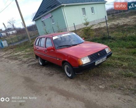 Красный ЗАЗ 1105 Дана, объемом двигателя 1.1 л и пробегом 100 тыс. км за 844 $, фото 1 на Automoto.ua