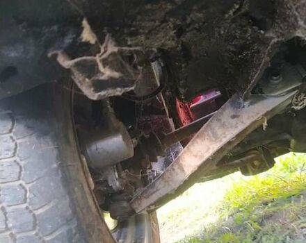 ЗАЗ 1105 Дана 1995 в Черновцах на Automoto.ua Красный ЗАЗ 1105 Дана, объемом двигателя 1.09 л и пробегом 250 тыс. км за 700 $, фото 8 на Automoto.ua