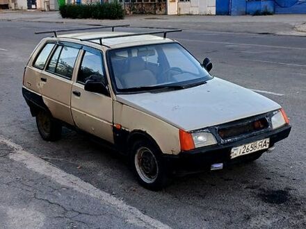 ЗАЗ 1105 Дана 1994 в Каменское - Днепродзержинск на Automoto.ua ЗАЗ 1105 Дана, объемом двигателя 13 л и пробегом 0 тыс. км за 300 $, фото 1 на Automoto.ua