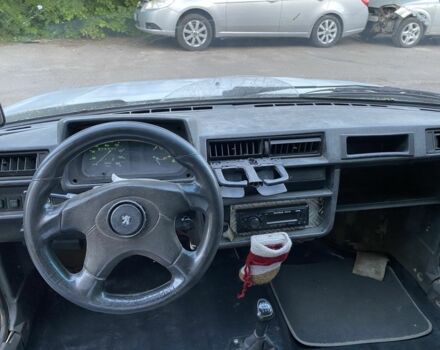 Белый ЗАЗ 1105, объемом двигателя 1.2 л и пробегом 220 тыс. км за 939 $, фото 5 на Automoto.ua