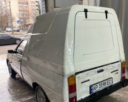 Белый ЗАЗ 1105, объемом двигателя 1.3 л и пробегом 150 тыс. км за 750 $, фото 4 на Automoto.ua